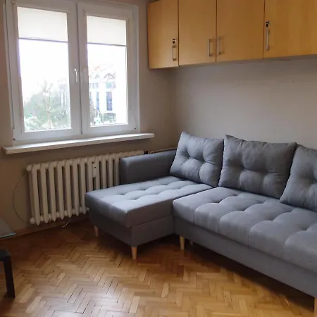 Sunny Seven Apartment